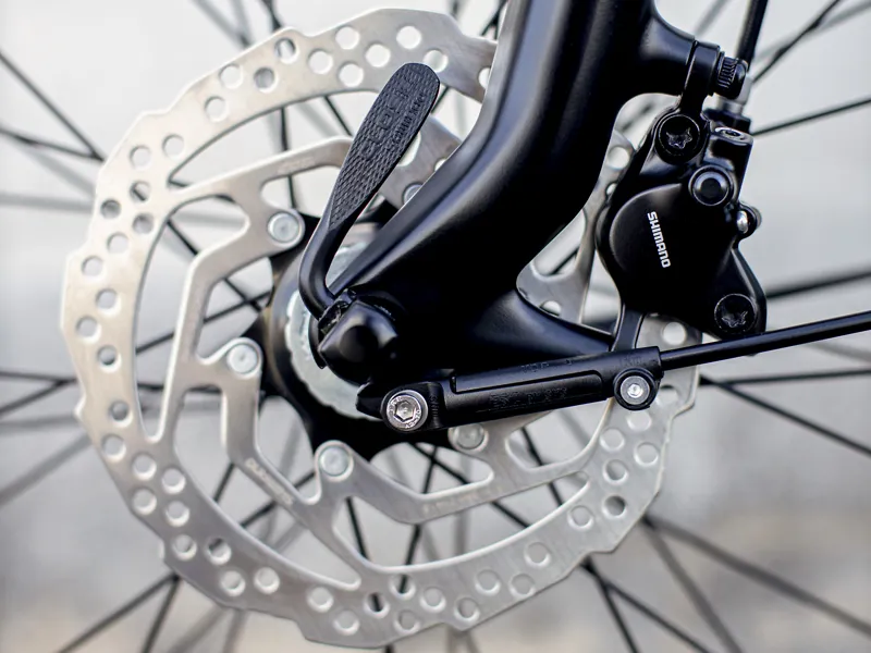 2022 Trek District+ 4 400wh Lowstep eHybrid Bike in Black-3